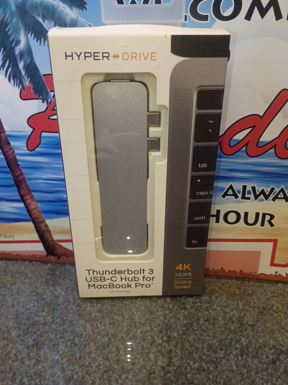 Thunderbolt 3 USB-C Hub for MacBook Pro - Space Gray